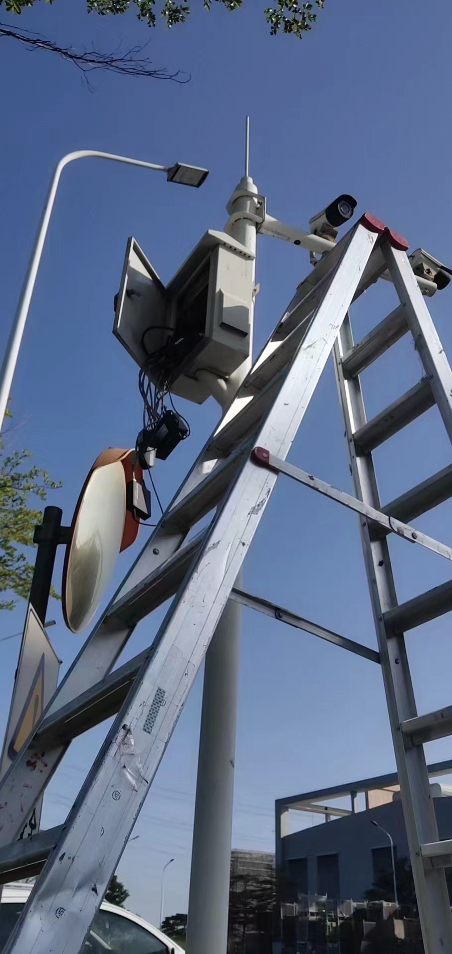 广州市黄埔区进口商品交易广保大道213号网络及监控安装项目工程 广州咏晨安防